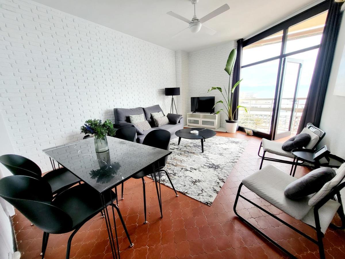 Apartamento Torre De La Roca Actual توريمولينوس المظهر الخارجي الصورة