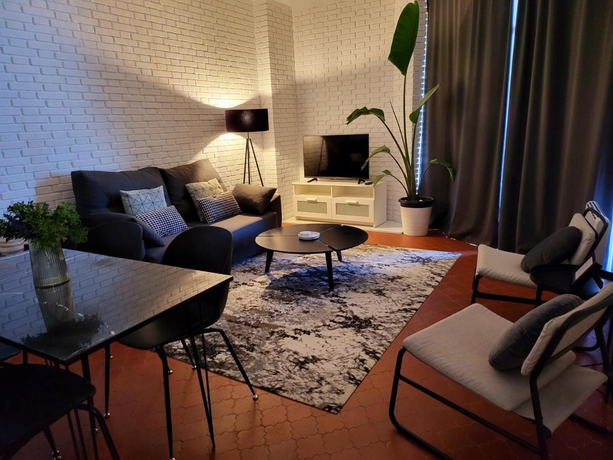 Apartamento Torre De La Roca Actual توريمولينوس المظهر الخارجي الصورة