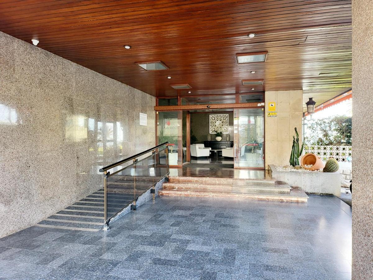 Apartamento Torre De La Roca Actual توريمولينوس المظهر الخارجي الصورة